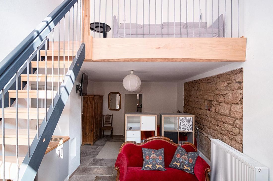 Moderne Wohnung mit Studio in Bauernhausscheune am See Biersdorf Exterior foto